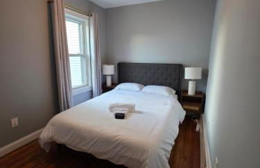 The Maverick Upstairs - NEW! - Lux Apartment - 2 Miles From Airport & Downtown Boston - Foto 8