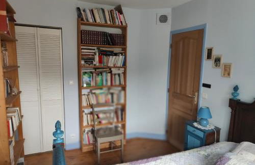 La Maison Bleue de Husseau Ancienne ferme semi-troglodytique 18e siècle - Foto 23