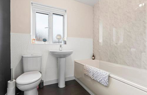 #16 Detached Stunning Lux 3 Bed home Parking NEC - Foto 50