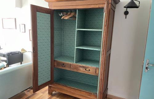 Appartement mignon calme douillet ascenseur clim étage élevé proche parking et toutes commodités au coeur du Toulon historique - Photo 20