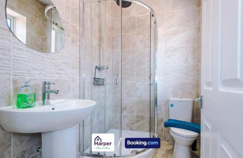 Lux Stay at Buckley 4BR Sleeps-10 7 Beds - Foto 49