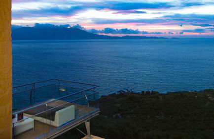 Seafront Ravdoucha Epavlis Athina Villa - Pool, Gym, Sauna, Private Parking, WiFi - Photo 23