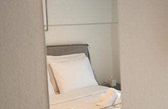 Double A Luxury Apartment - Photo 44