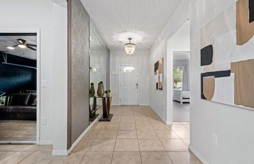 Comfortable Vacation Home Great Resort Pool/Spa Sleeps 20 - Foto 16