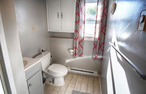 Gorgeous beach house with large pool & private beach, just 3 blocks away!! - Foto 39