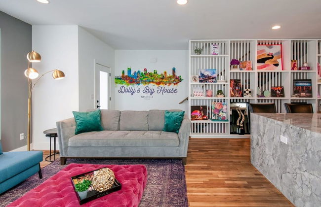 Dolly s Big House - 18 Beds Skydeck Views - Foto 8