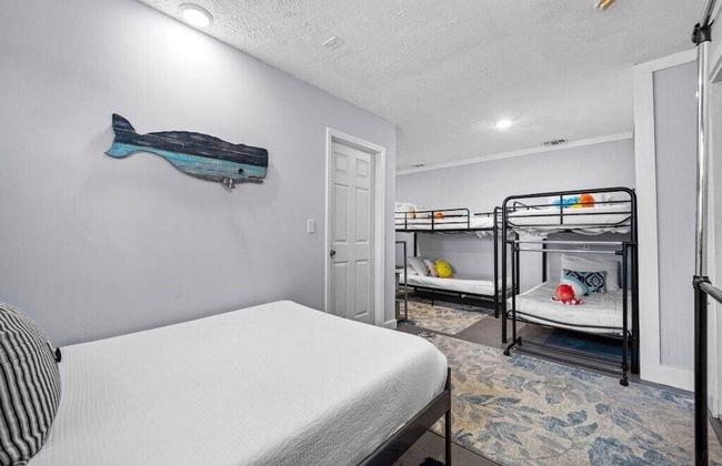 Canal Front Beach Home, Private Pool - Foto 4