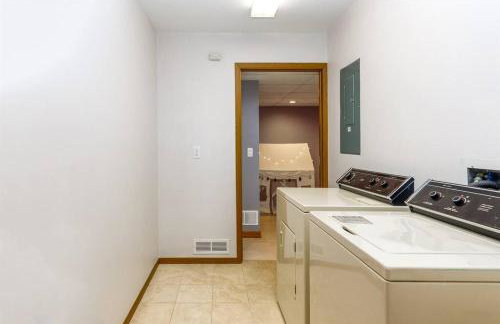 Relaxing 2Bedroom Townhome w/Playroom & Great View - Foto 11