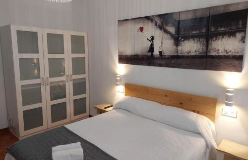 Piso luminoso, amplio y tranquilo en Casco Viejo - Foto 15