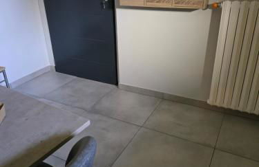 Studio in a townhouse - Foto 12