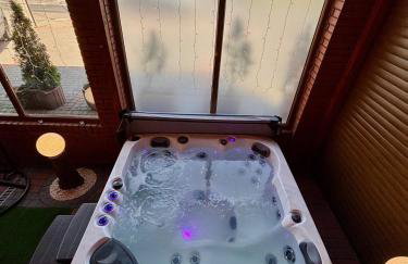 Apartament "Love Heaven" Jacuzzi SPA z dużą wanną z hydromasażem dla Dwojga - Foto 3