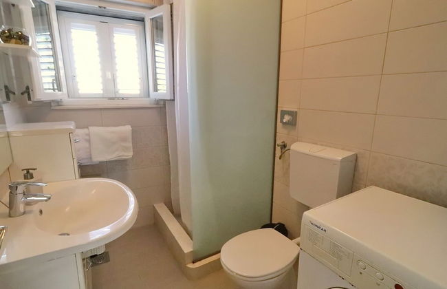 Villa Ivana - Three-bedroom Villa With Private Pool - Photo 18