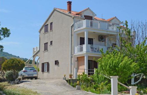 Nice Apartment In Racisce With Wifi - Foto 6