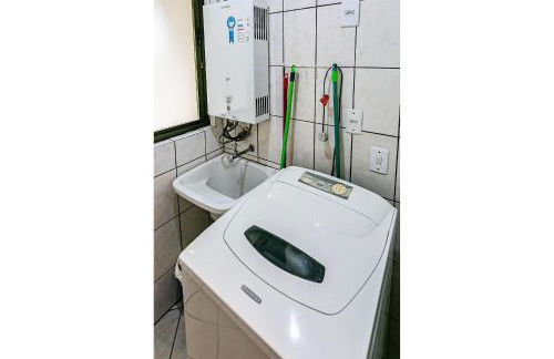 Apto com sacada e churrasq 260m Praia Brava COI302 - Foto 19