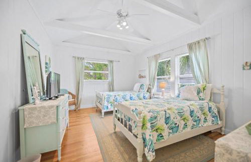 Beach Side Babe - Foto 23