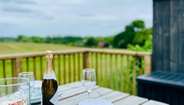 Unique Suffolk Cabin with Countryside Views - Foto 1