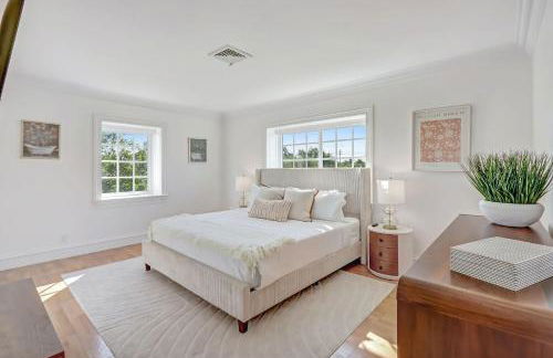 Solara: Waterfront Estate, Pool, Dock, Private Guest Suite - Foto 67