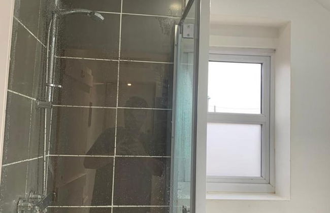 Corner Shop Apartments Sleeps 5 Parking - Foto 7