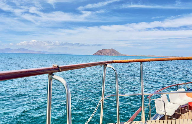 Traghetto per l'Isola di Lobos da Corralejo - Foto 5