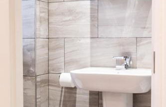 Charming Home in Bromsgrove - Perfect for Groups - Foto 64