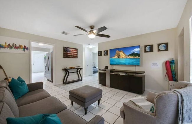 5140 Duplex in Oakland Park - Photo 10