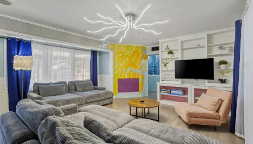 Trendy & Relaxing - Close to Beach - Pool - Hot Tub - Foto 5