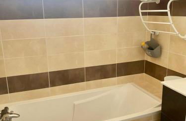 Agréable et lumineuse maison t4 air conditionné piscine jacuzzi parking - Foto 23