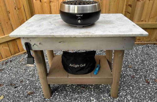 Blissful Nook Tiny Home, Cozy Retreat, Hot Tub, Close to Town, Deep Creek, & Entrance to National Park - Foto 25