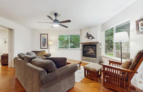 Goss Lake Getaway - Photo 6