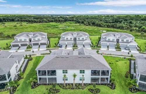 Babcock National Coach Crisp, Elegant and Serene - Foto 36