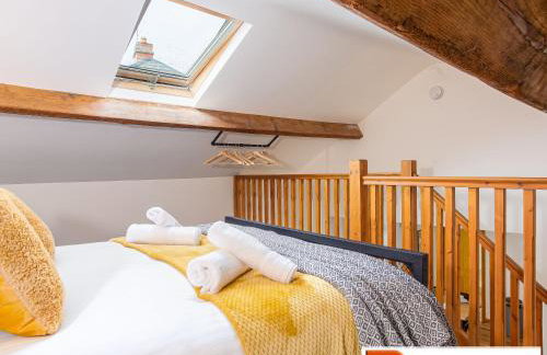 ByEvo Oswestry Barn - Quirky romantic retreat or Cosy contractor base - Foto 8