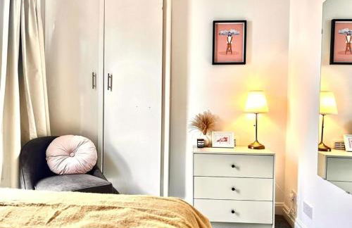 #55 Spacious2BR End-Terrace in Kensington Sleeps 6 - Foto 20