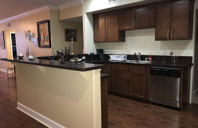 2 Bed 2 Bath in Studio City - Foto 59