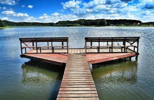 Cottage by Lake Ostrowieckie With Private Beach - Foto 36