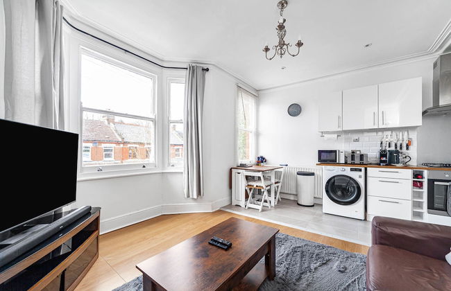 Bright West Ealing Abode - Foto 13