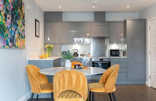 Elliot Oliver - Stylish 2 Bedroom Apartment With Parking In The Docks - Foto 5
