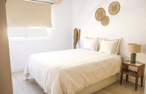 La Petite-home near AirPort-wifi-garage-elevator-homely - Foto 8