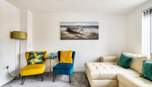 2-Bedroom Holiday Home With Private Garden & Parking - Foto 4