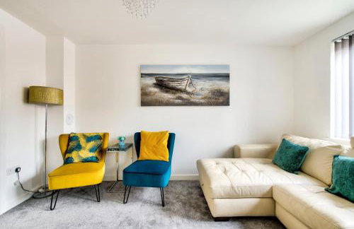 2-Bedroom Holiday Home With Private Garden & Parking - Foto 4