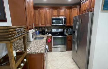 Spacious 5Bdrm, 3Bath Ideal for Families & Groups! - Foto 15