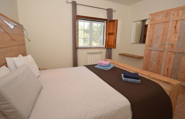 Family Retreat With Pool; Caldas da Rainha - Photo 2