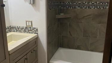 GREAT LOCATION! Beautiful city views! - Foto 5