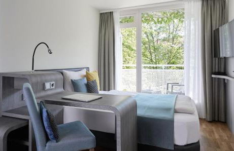 Living Hotel am Olympiapark - Photo 41