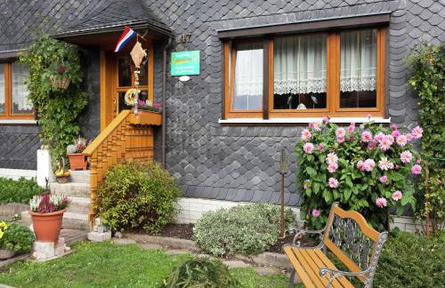 Quiet Couples Apartment - Foto 3