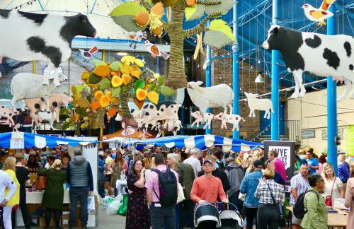 Chic 2-bedroom townhouse in vibrant Abergavenny - Foto 20