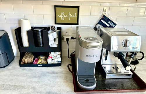 Federal Hill Luxury with Parking & Harbor View Rooftop - Foto 28