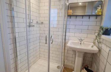 Coachway Cottage - Photo 15