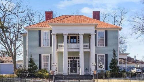 Michelle - Queen Bed - Photo 4