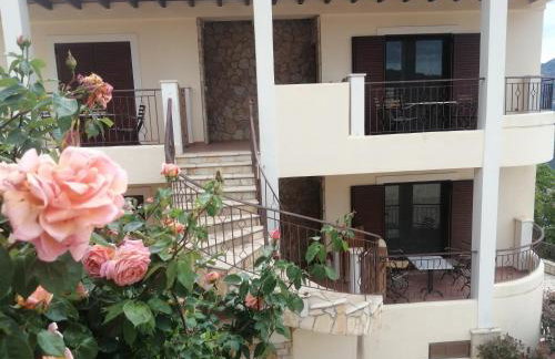 Kallisti Ξενώνας Διακοπτό-Καλάβρυτα - Foto 14