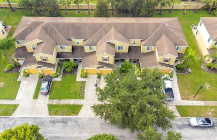 Stylish Villa Near Disney & Universal - Foto 37